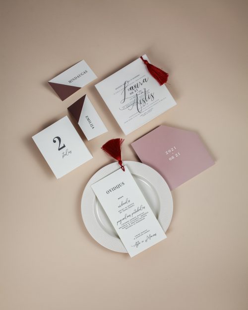 vestuvinis kvietimas modernus minimalistinis