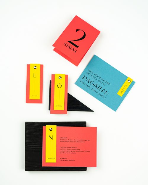 vestuvinis kvietimas modernūs išskirtinės formos