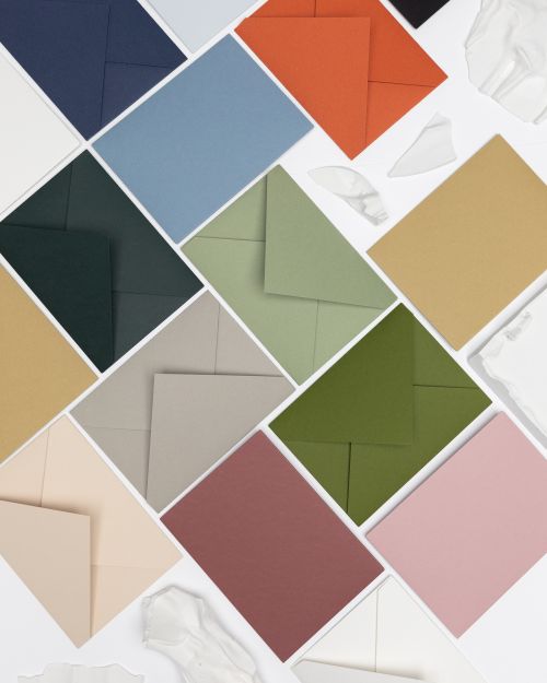 B6 formato spalvoti sulankstomi vokai – dėkliukai kvietimu, dovanu kuponu pakavimui