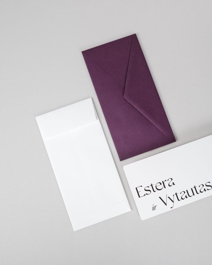 elegantiškas modernus sulankstomas vestuvių kvietimas su jaunųjų vardais ant viršelio