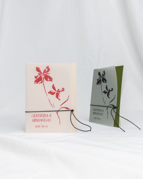 elegantiškas modernus sulankstomas vestuvių kvietimas su augalo iliustracija